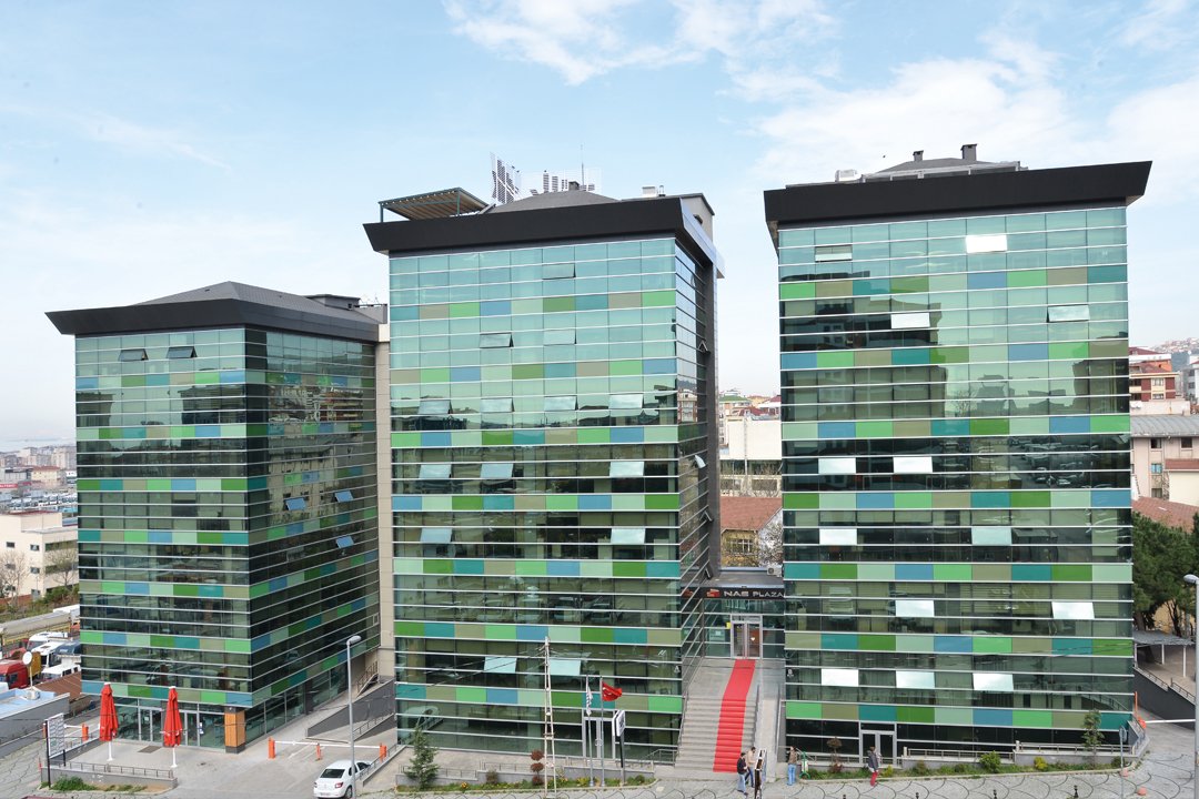 Nas Plaza